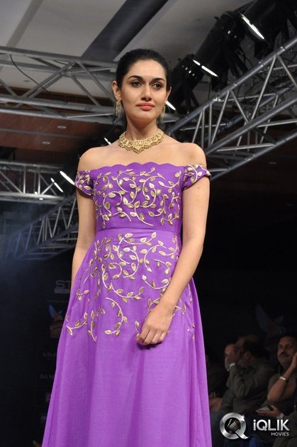 Kingfisher-Hyderabad-International-Fashion-Week-2014